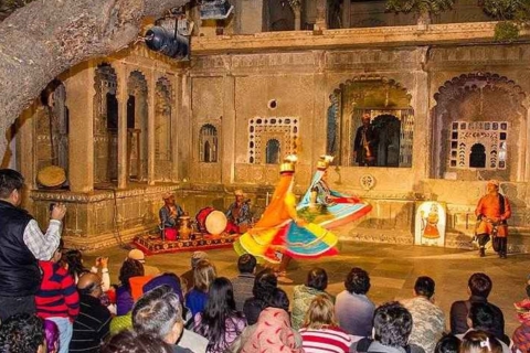 Desde Jaipur: Tour Privado de 4 Días por Udaipur con PushkarTour en Coche Privado y Conductor con Guía