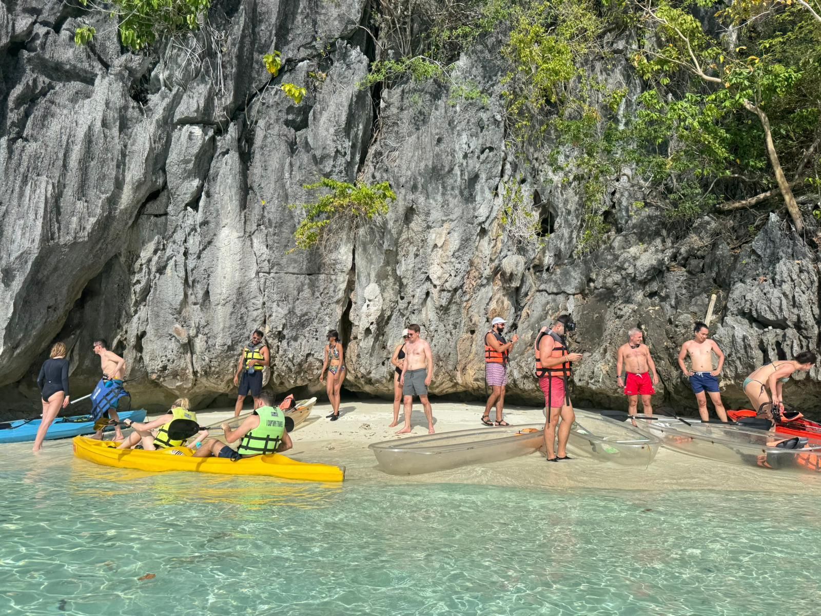 Coron-Inseltour: 5 Ziele mit Mittagessen & Transfer