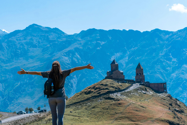 Tbilisi: Kazbegi Mountains Day Trip