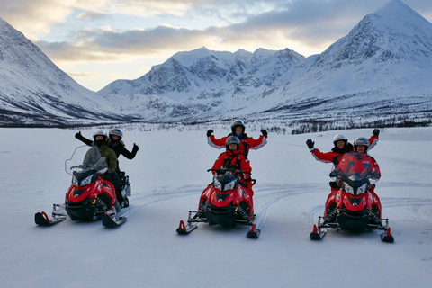 Tromsø: Lyngen Alps Snowmobile Adventure with Lunch