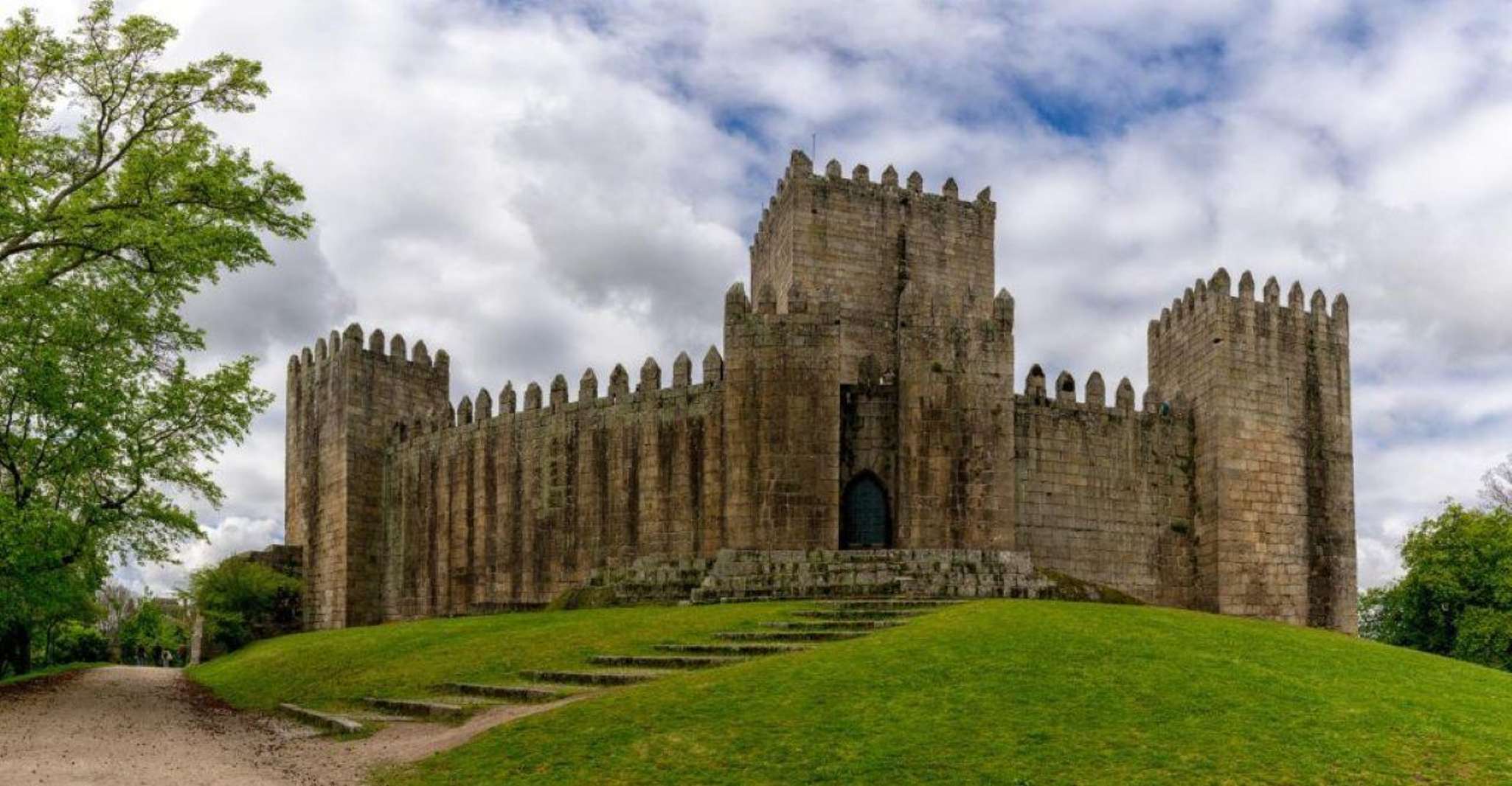 GUIMARÃES, TOUR HD GUIMARÃES - Housity