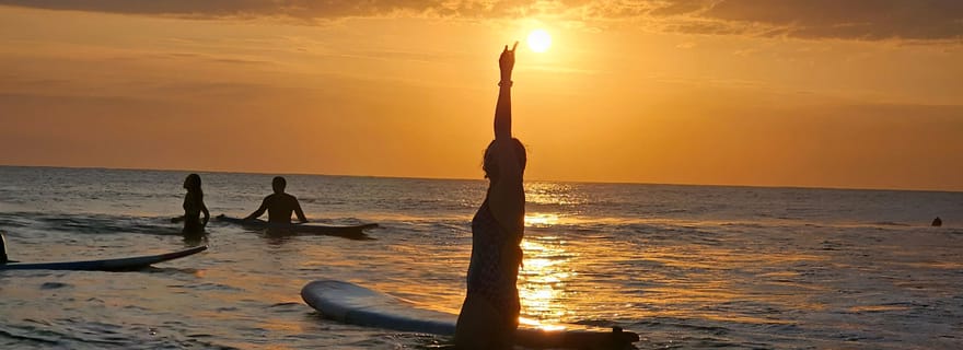 Bali : Cours de surf à Kuta Beach (1 heure, moniteur local)