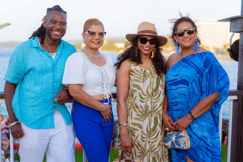 Montego Bay : Poko Loko Floating Bar Island Chill TourMontego Bay : Excursion détente sur l&#039;île du bar flottant Poko Loko