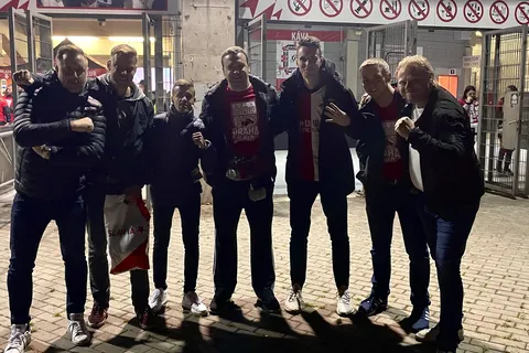 I Prag: Se en fotbollsmatch i Slavia eller Sparta med en lokalinvånare