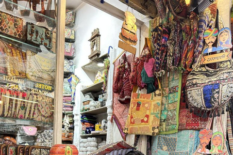 Private Delhi Styling & Shopping with Local Expert Private Delhi Styling & Shopping with Local Expert