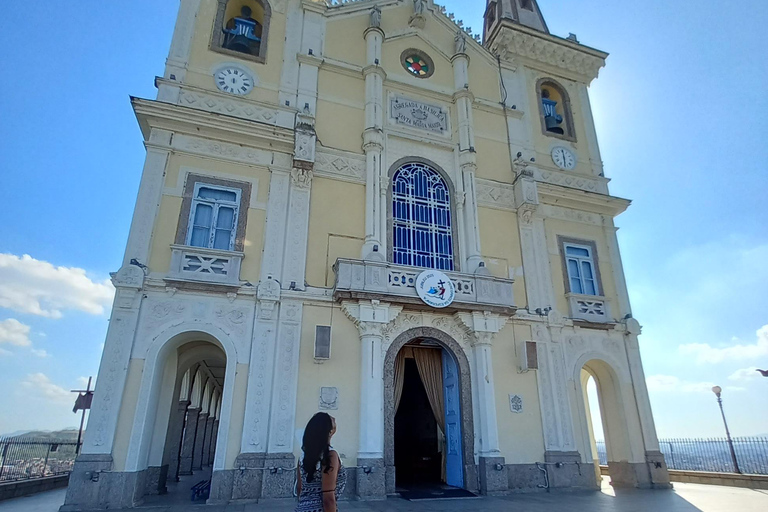 Authentic experience to the Basilica da Penha Authentic experience towards the Basilica da Penha