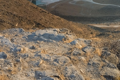 Salalah Secret Beach Tour with Dinner and Snacks