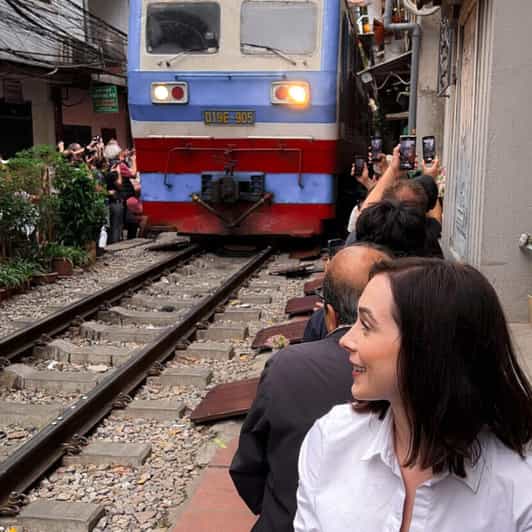 Hanoi: Top Landmarks & Cultural Sites Walking Tour