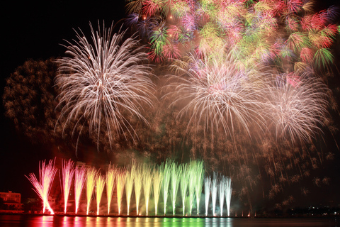 Da Nang: Fireworks Festival Dinner with Hotel Transfer 2026 Dinner experience Only (No Pick up & Drop off Services)