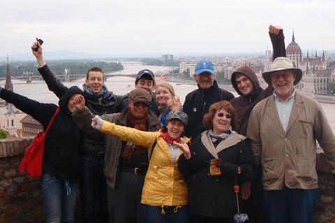 Budapest: Tour a piedi del quartiere del castelloBudapest: Tour a piedi di benvenuto nel quartiere del Castello