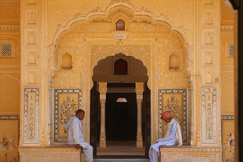 Verken de Forten van Jaipur: Amber, Jaigarh &amp; Nahargarh met zonsondergangDagvullende tour met gids door de forten van Jaipur