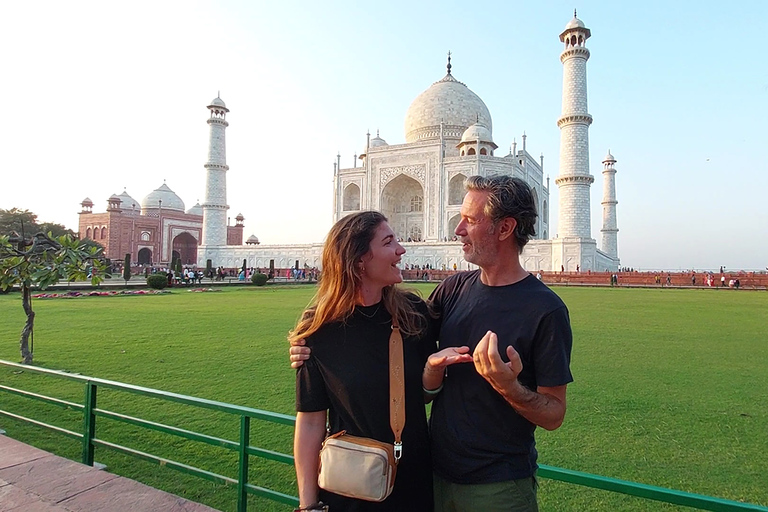 From Delhi: Taj Mahal Sunrise Tour by car From Delhi: Taj Mahal Sunrise Tour With Car And Guide