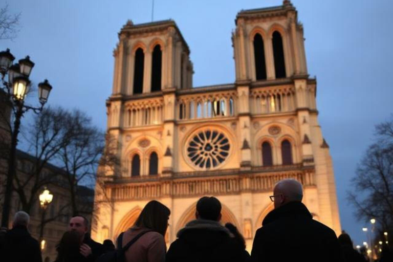 Paris: Notre Dame Cathedral Guided Tour with Free Entry