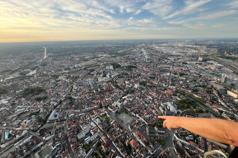 Gand: tour in mongolfiera all&#039;alba