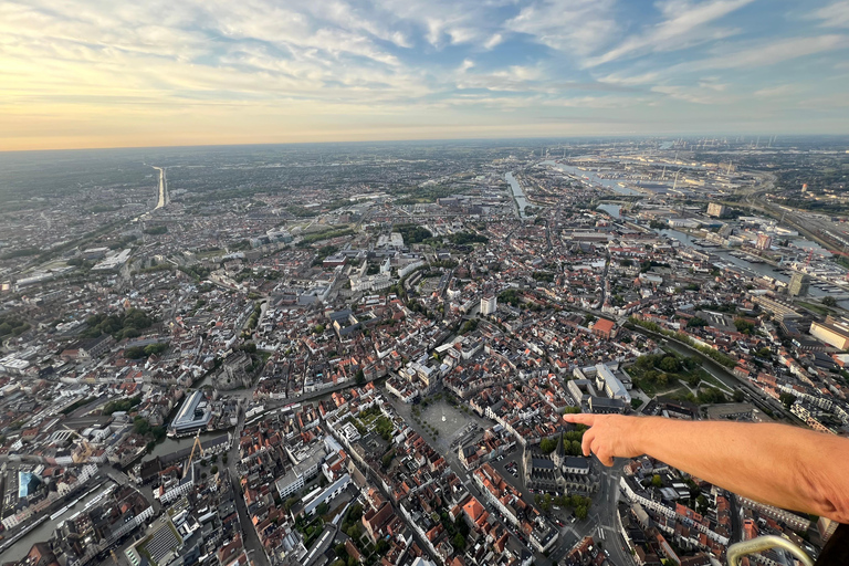 Gand: tour in mongolfiera all&#039;alba