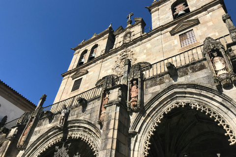 From Porto: Braga and Guimarães Full Day Tour with Lunch