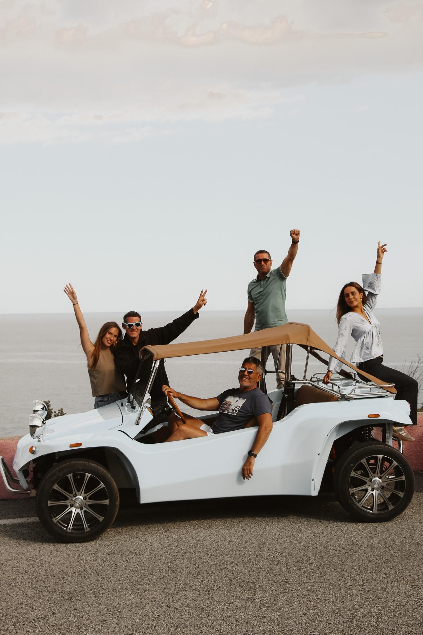 Cannes: Fahrt mit dem Oldtimer-Buggy