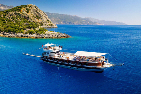 Marmaris: Captain Bulls Boat Trip with BBQ & Drinks Boat Trip with BBQ & Soft Drinks