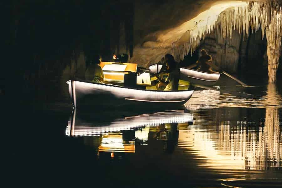 Mallorca: Cuevas del Drach, Konzert mit klassischer Musik und Bootsfahrt. Foto: GetYourGuide Mallorca: Cuevas del Drach, Konzert mit klassischer Musik und Bootsfahrt. Foto: GetYourGuide