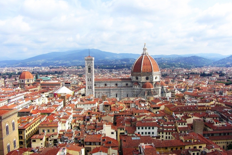 Tour privé Lamborghini : Florence et Pise depuis le port de LaSpezia
