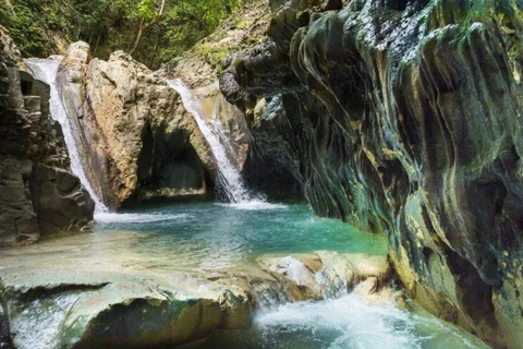 Puerto Plata: Damajagua Waterfalls & Monkeyland Tour