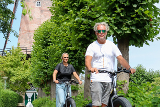 Goes: Electric Scooter (Step) Rental with GPS Routes Zeeland
