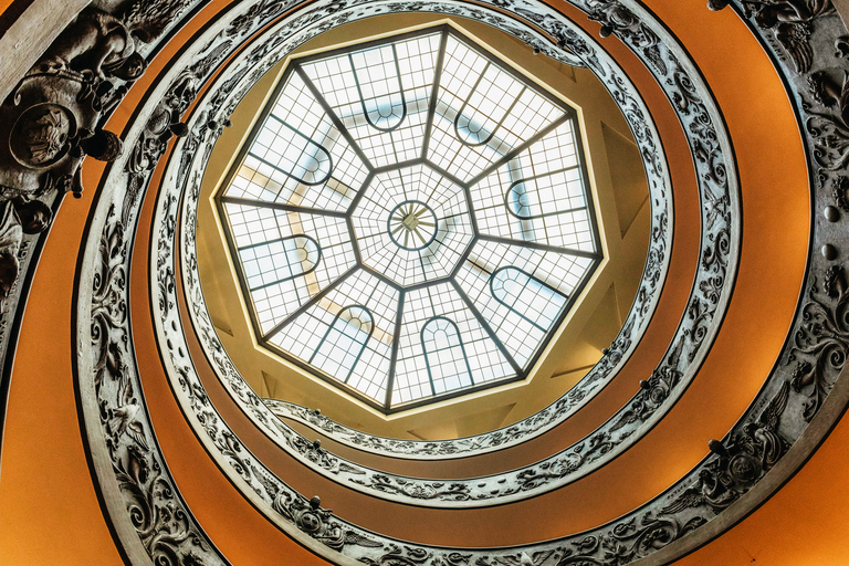 Roma: Tour dei Musei Vaticani, della Cappella Sistina e della Basilica di RomaTour privato in francese