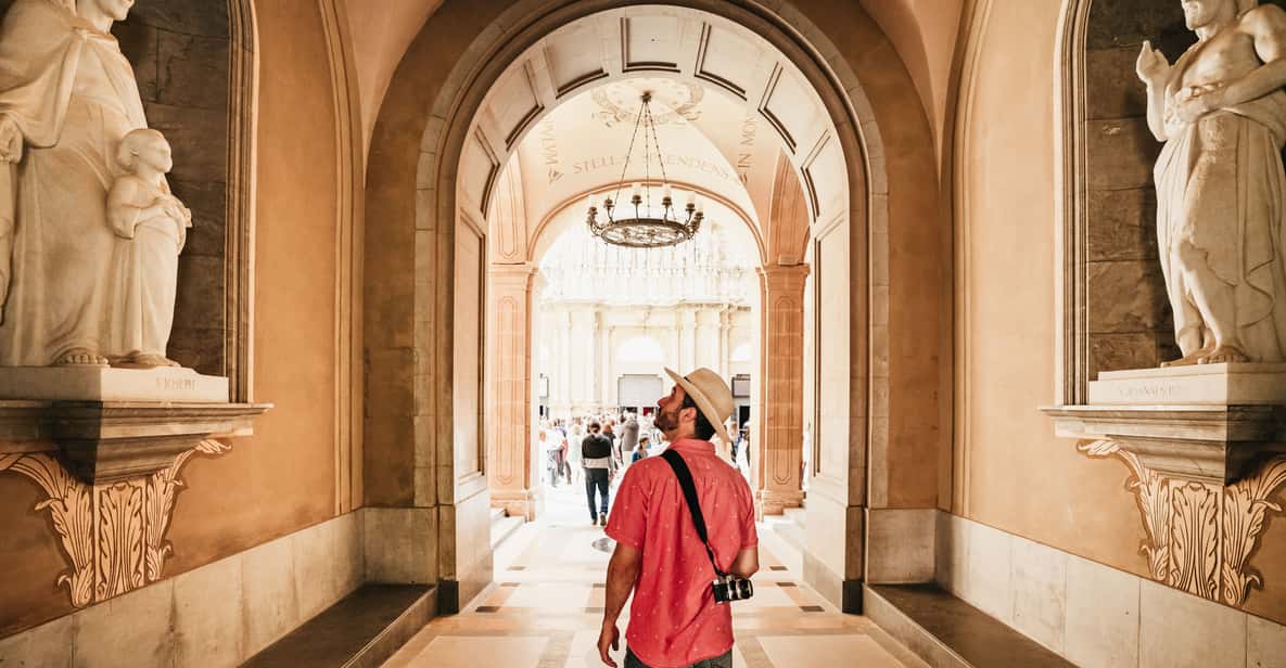 Afbeelding 11 van Barcelona: Montserrat, tandwielbaan, Zwarte Madonna en wijnmakerij