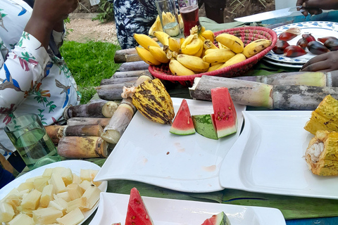 Uganda: Baganda Culture Day Tour with Lunch and Transfers