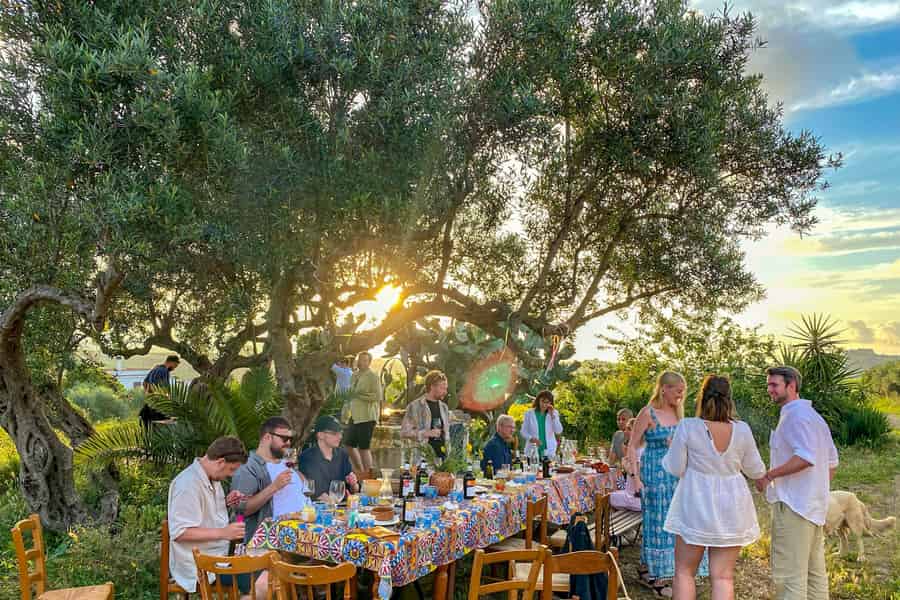 Alcamo: Natürliche Wein- und Olivenölverkostung - Sizilien. Foto: GetYourGuide Alcamo: Natürliche Wein- und Olivenölverkostung - Sizilien. Foto: GetYourGuide