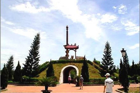 Desde Hue - Excursión a la Cueva del Paraíso (Días pares)Hue - Excursión a la Cueva del Paraíso (Días pares)