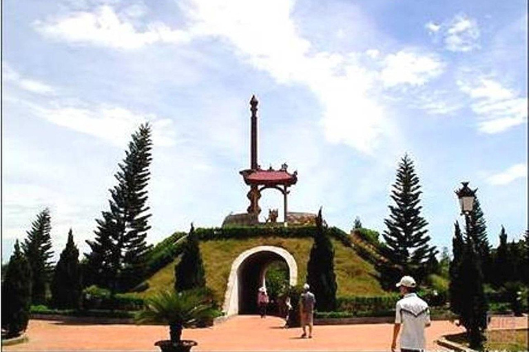 Desde Hue - Excursión a la Cueva del Paraíso (Días pares)Hue - Excursión a la Cueva del Paraíso (Días pares)