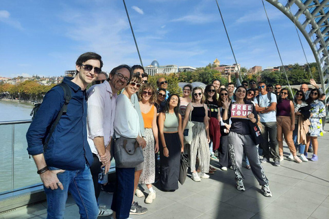 Tbilisi: Rooftop and Hidden Alleyways Walking Tour