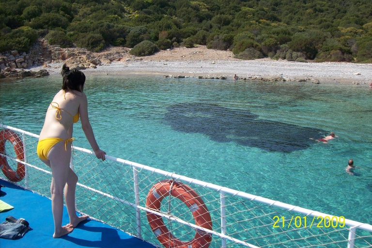 Bodrum Aquarium Bay Tour mit Mittagessen und Badestopps