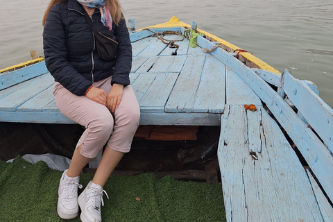 Vanuit Delhi: Varanasi-overnachtingstour met trein- en boottochtVanuit Delhi: Varanasi met overnachting, trein en boottocht