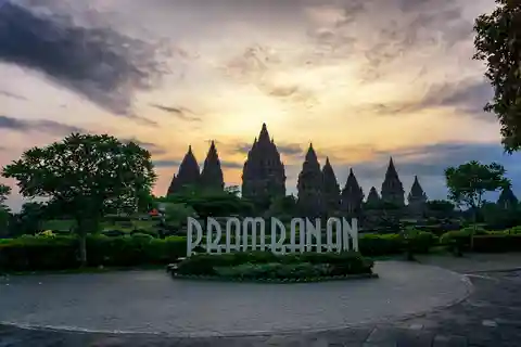 YOGYAKARTA ; Rent Car With English Speaking Driver