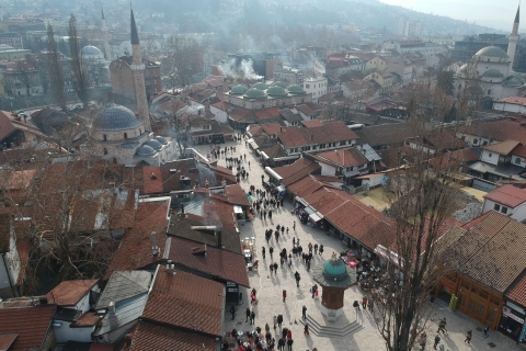 Gran Recorrido por Sarajevo: Tasas Incluidas, Recogida, Café BosnioGran Recorrido por Sarajevo: Recorrido a pie, Guerra, Olimpiadas, Naturaleza