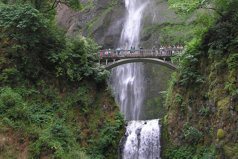Portland: Multnomah Falls Day Trip with Transport
