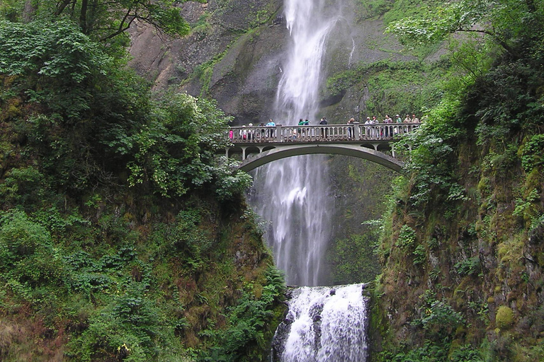Portland: Multnomah Falls Day Trip with Transport