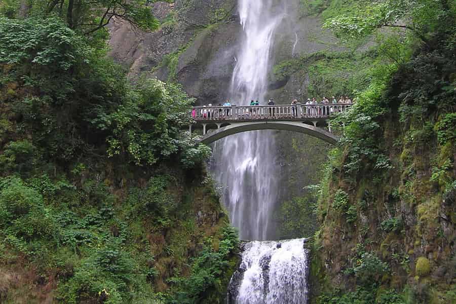 Portland: Tagestour zu den Multnomah Falls mit Transfer. Foto: GetYourGuide Portland: Tagestour zu den Multnomah Falls mit Transfer. Foto: GetYourGuide