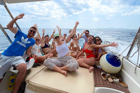 Split: Boat Tour to Blue Cave, Vis, Blue Lagoon, Hvar, Brač