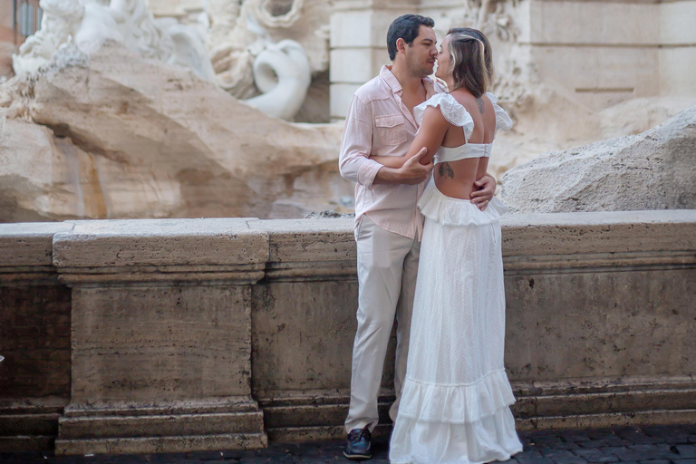 Rome: Private Photoshoot at the Trevi Fountain Private Photoshoot at the Trevi Fountain (24-Hour Delivery)