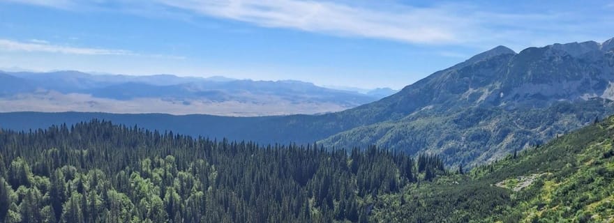 Durmitor : visite du lac noir, du lac Jablan et du village de Bosaca