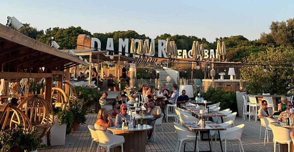 Sidari, Corfu: Greek music show at Canal d&#39;Amour with dinner included