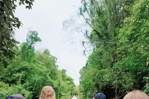 Makassar-Rammang Rammang Cyclisme, bateau et marche