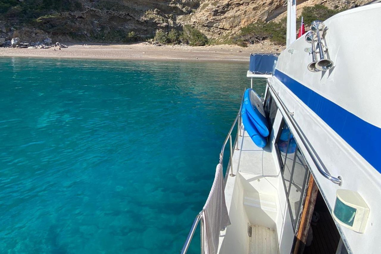 4hr Boat Alcudia, Mallorca Snorkel, SUP, Drinks & Snacks