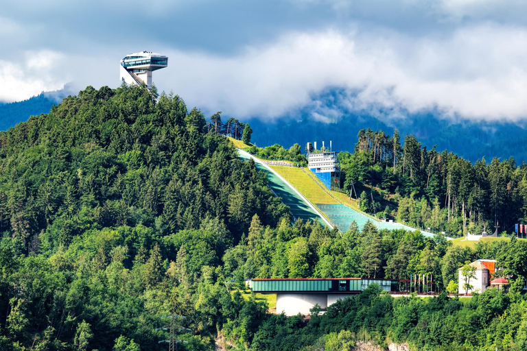 Tour privato del trampolino di lancio di Innsbruck Bergisel con biglietti