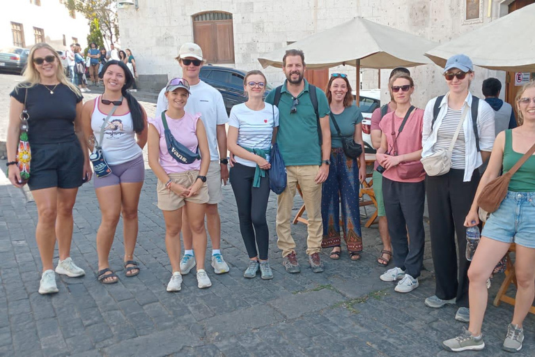 Arequipa: City Walking Tour in Downtown, Views and History