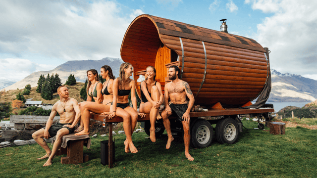 Queenstown: Riverside Sauna and Cold Plunge Experience