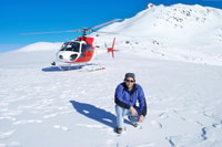 Katmandú, Everest Helicopter Tour con aterrizaje garantizado - Housity